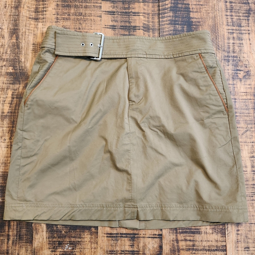 Ralph Lauren Polo Golf Women’s Skort Size 4 White Shorts Under Skirt